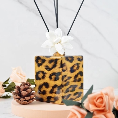 Buy Large Square Empty Glass Diffuser Bottle 500ml Perfume Diffuser Bottle For Hotel online manufacture